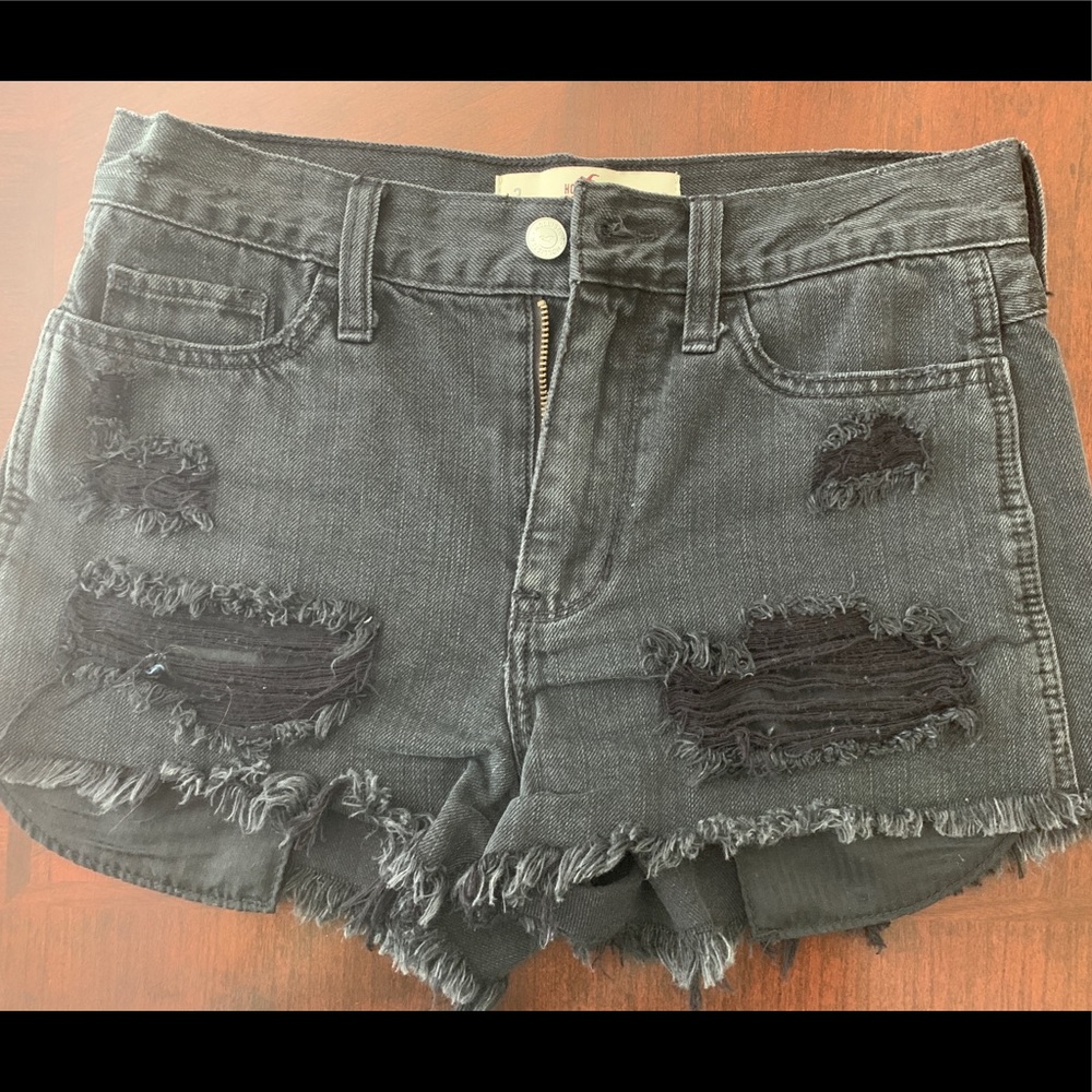 Hollister High Rise Black Shorts
